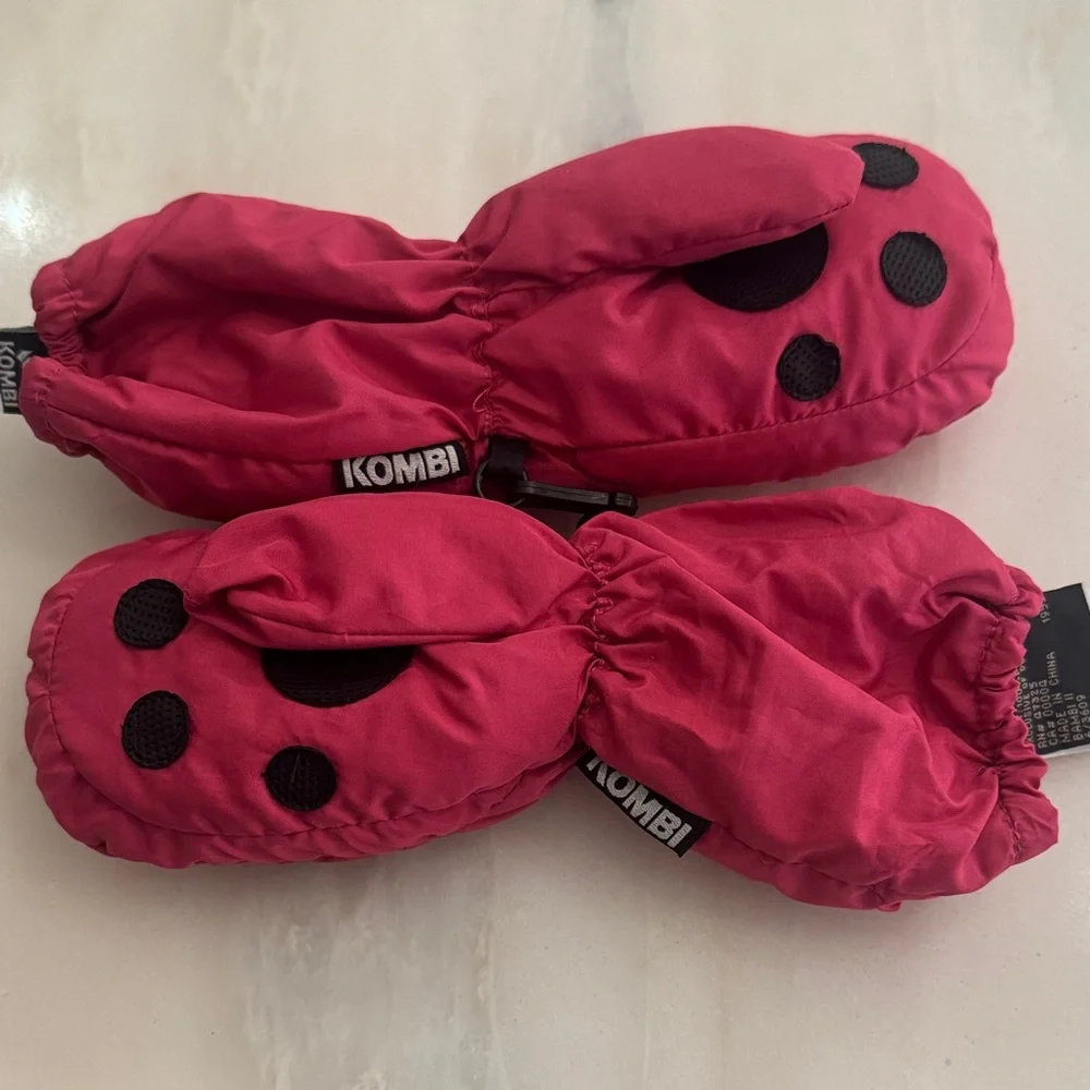 Cozy Red Kids Mittens